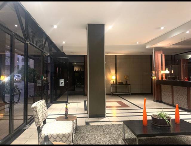 2 BEDROOM APARTMENT FOR SALE IN JOHANNESBURG CBD